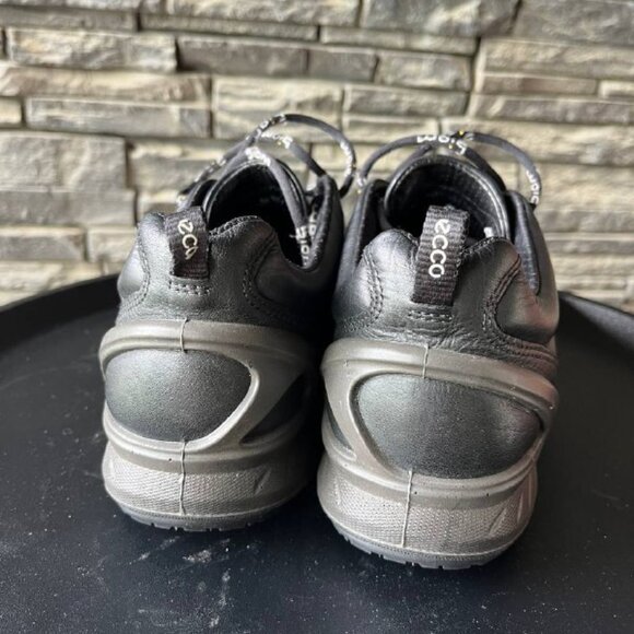 ECCO BIOM Men's Black Leather Sneakers EU 41 Comfort Walking Shoes Casual  Premi - Picture 4 of 7